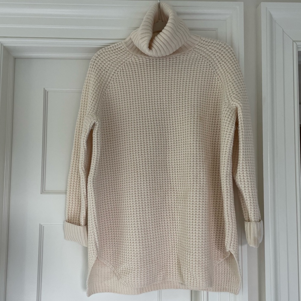 HATCH Waffle knit Cream Turtleneck Sweater